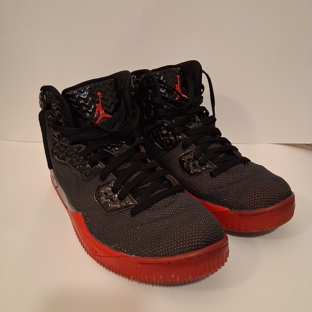 Nike Air Jordan Spike 40 PE Shoes Mens Size 11.5 Black Red Basketball 807541-002